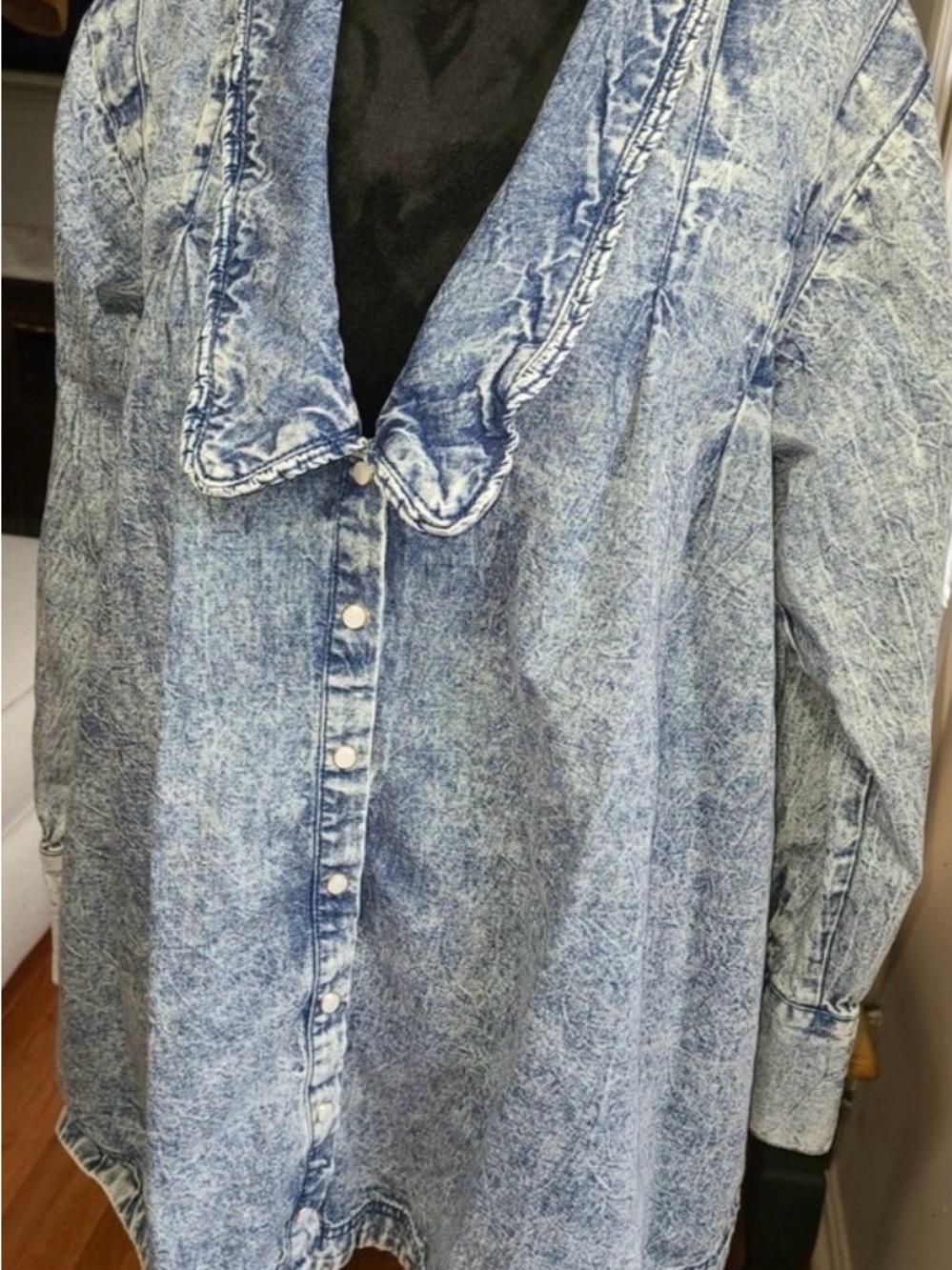 Free People Women's Washed Denim Button-Up Top - Picture 2 of 3